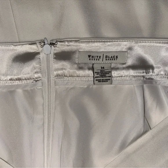 🎬WHITE HOUSE BLACK MARKET🎬WHITE PENCIL SKIRT🖤 - Picture 8 of 8